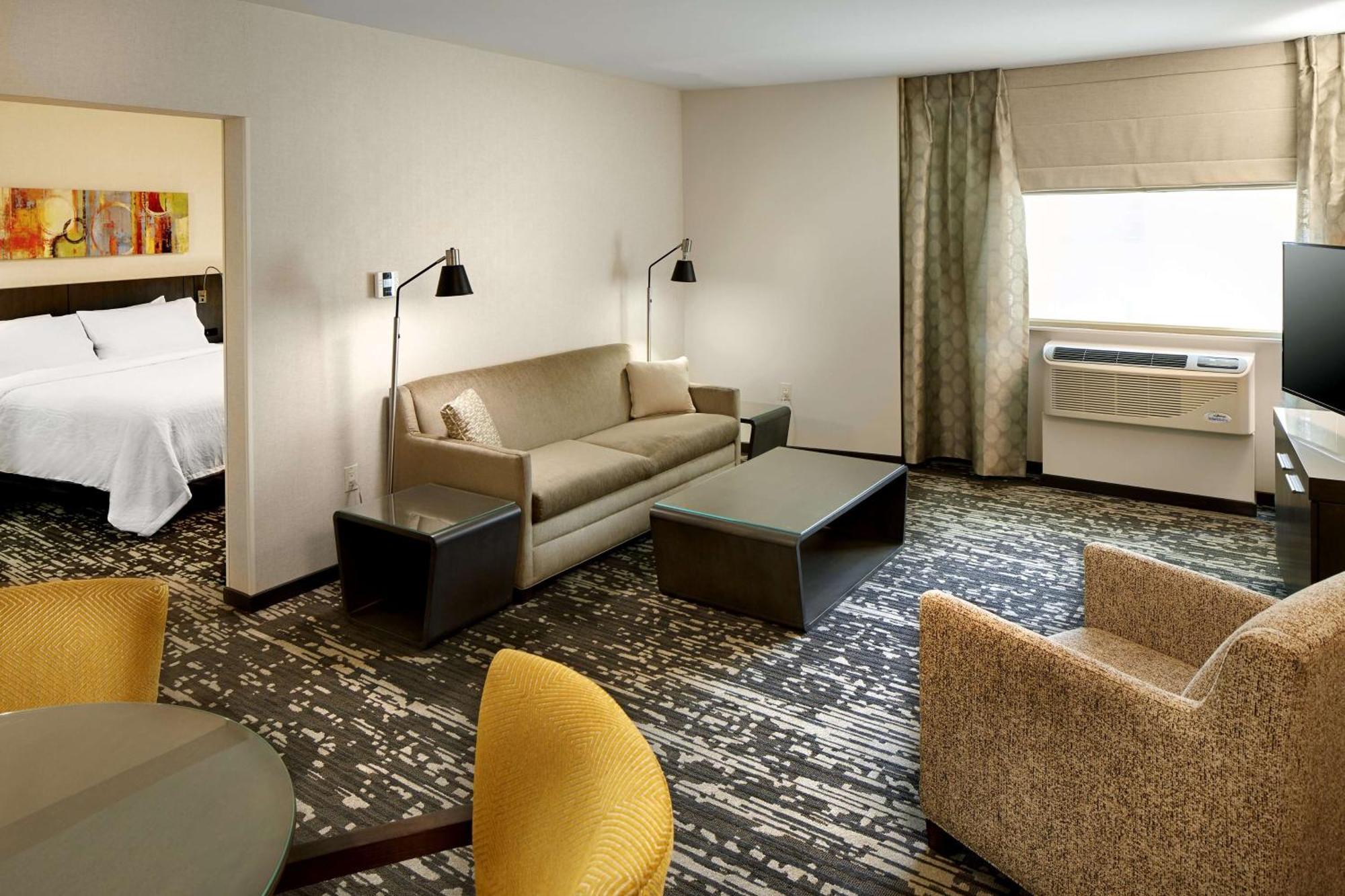 Hilton Garden Inn Roslyn Exterior photo